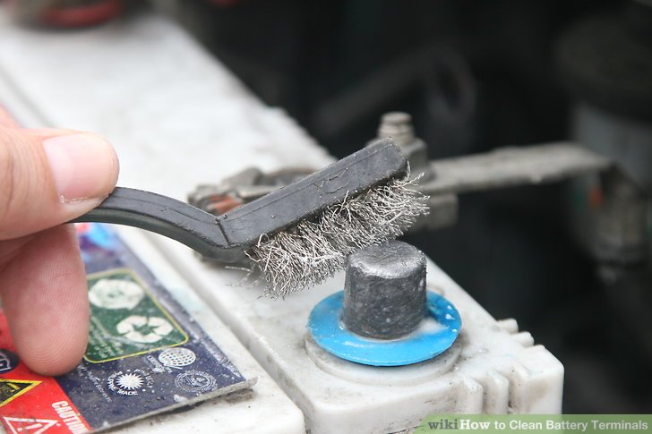 How to Clean a Car Battery